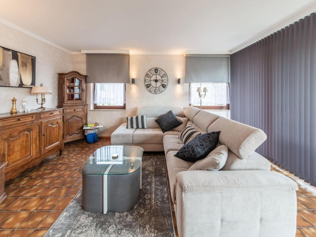 Beautiful Apartment For 7 Adults In Malmedy Exterior foto